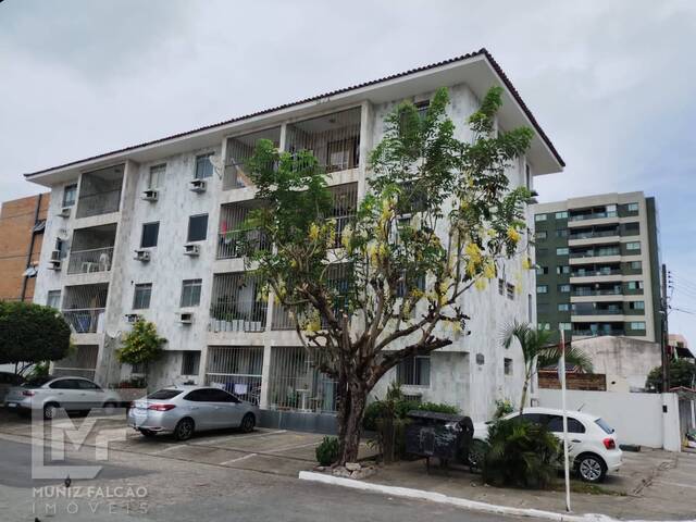Apartamento para Venda em Maceió - 3