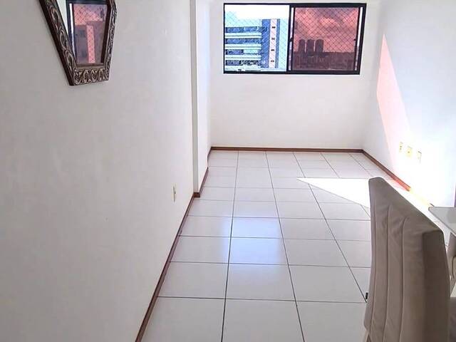 Apartamento para Venda em Maceió - 4