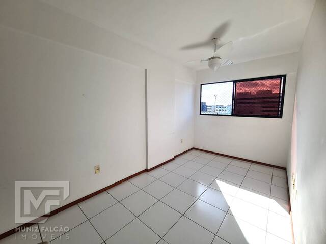 Apartamento para Venda em Maceió - 5