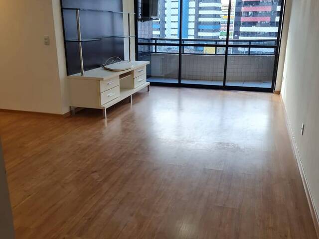 Apartamento para Venda em Maceió - 2