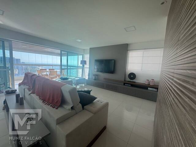 Apartamento para Venda em Maceió - 2