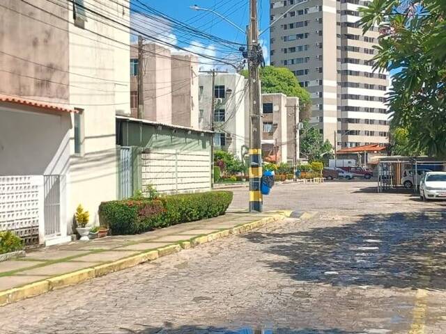 #616 - Apartamento para Venda em Maceió - AL - 2
