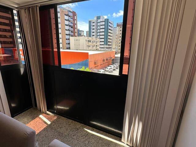 #645 - Apartamento para Venda em Maceió - AL - 2