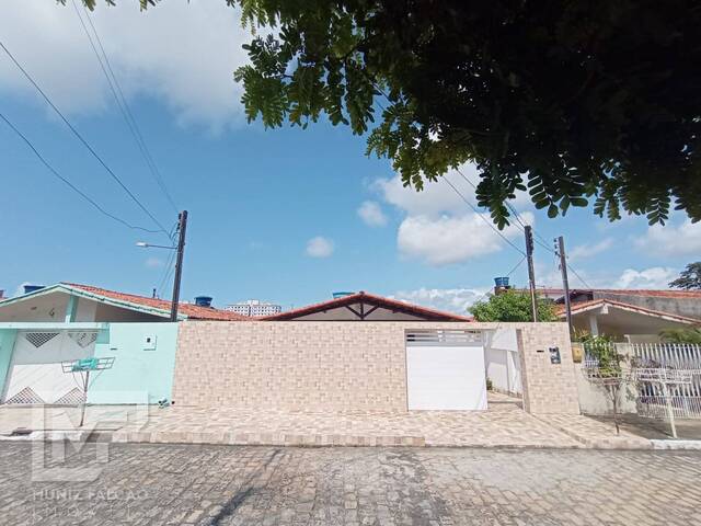 #MFEL00012 - Casa para Venda em Maceió - AL - 1