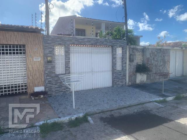 #676 - Casa para Venda em Maceió - AL - 1