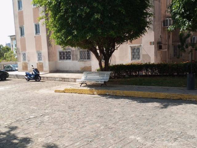 #677 - Apartamento para Venda em Maceió - AL - 1