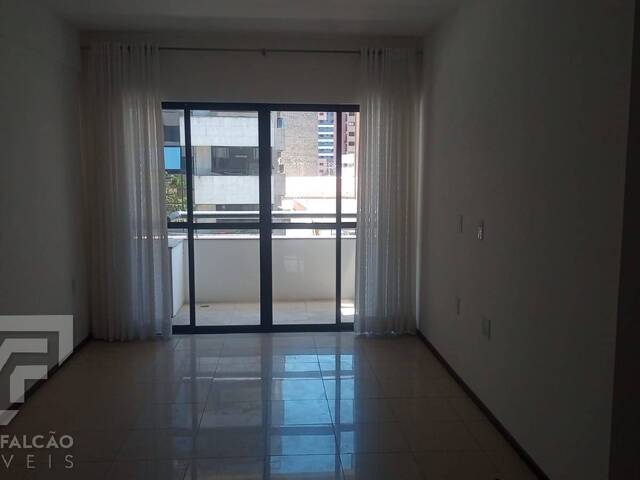 Apartamento para Venda em Maceió - 2