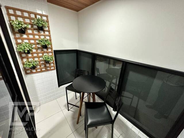 Apartamento para Venda em Maceió - 2